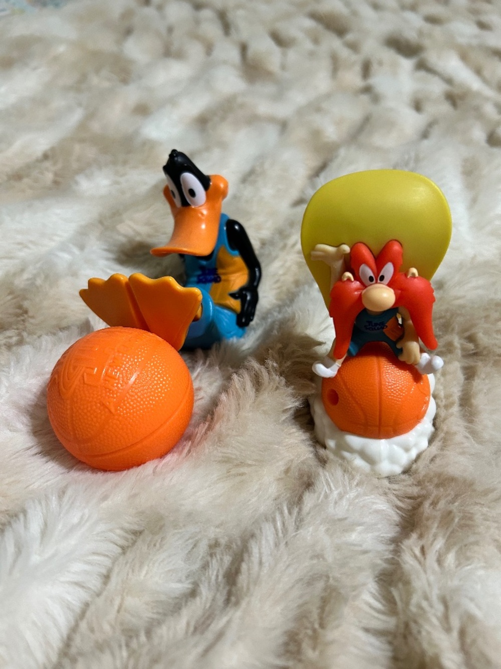 Looney Tunes Space Jam McDonald’s Happy Meal Toys (2)